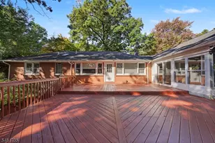 41 Charwalt Dr, Hawthorne, NJ 07506 - Photo 36
