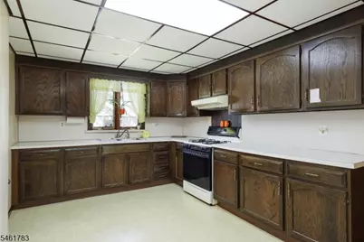 298 Hemlock Ave, Garwood, NJ 07027 - Photo 8