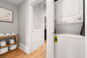 32 Willowdale Ave, Montclair, NJ 07042 - Photo 10