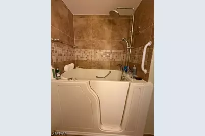 106 Bonney Ct, Bridgewater, NJ 08807 - Photo 18