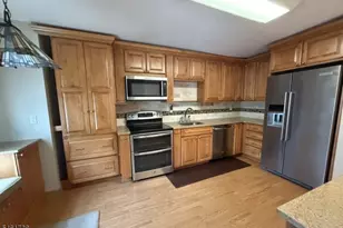 106 Bonney Ct, Bridgewater, NJ 08807 - Photo 12