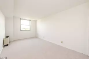 530 Valley Rd, Montclair, NJ 07043 - Photo 16