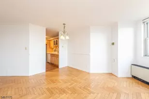 530 Valley Rd, Montclair, NJ 07043 - Photo 10