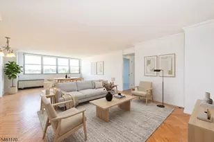 530 Valley Rd, Montclair, NJ 07043 - Photo 6