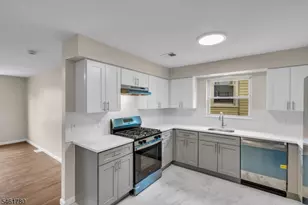 914 S 18th St, Newark, NJ 07108 - Photo 2