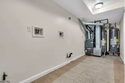 914 S 18th St, Newark, NJ 07108 - Photo 22