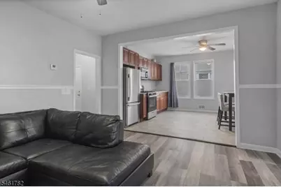 105 Huntington Ter #1, Newark, NJ 07112 - Photo 18