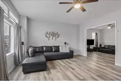 105 Huntington Ter #1, Newark, NJ 07112 - Photo 20