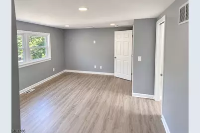 459 Franklin Blvd, Franklin Township, NJ 08873 - Photo 12