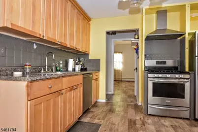 6 Roosevelt Ave, Totowa, NJ 07512 - Photo 14