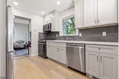 0-22 Saddle River Rd, Fair Lawn, NJ 07410 - Photo 10