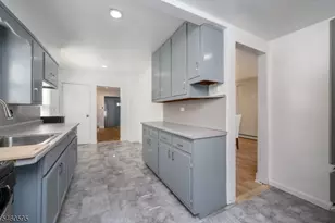 90 Edison Ave, Nutley Twp., NJ 07110 - Photo 16