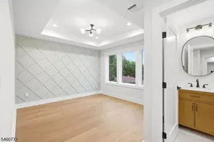 8 Roosevelt Terrace, Livingston, NJ 07039 - Photo 20