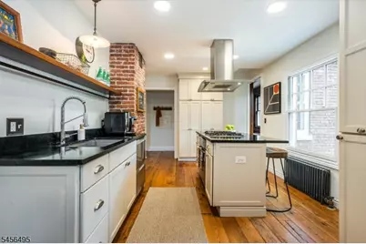 42 Hamilton Rd, Glen Ridge, NJ 07028 - Photo 14