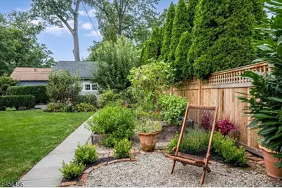 42 Hamilton Rd, Glen Ridge, NJ 07028 - Photo 34