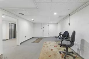 341 Skyline Dr, Ringwood, NJ 07456 - Photo 18