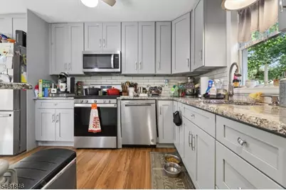 341 Skyline Dr, Ringwood, NJ 07456 - Photo 8