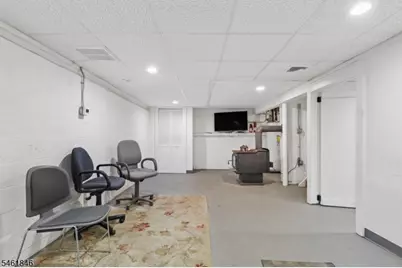 341 Skyline Dr, Ringwood, NJ 07456 - Photo 20