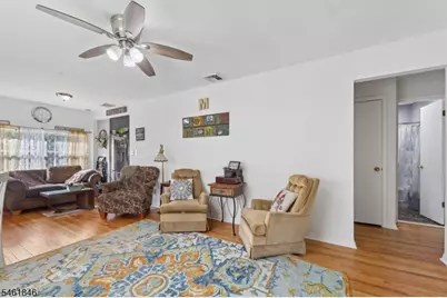 341 Skyline Dr, Ringwood, NJ 07456 - Photo 4