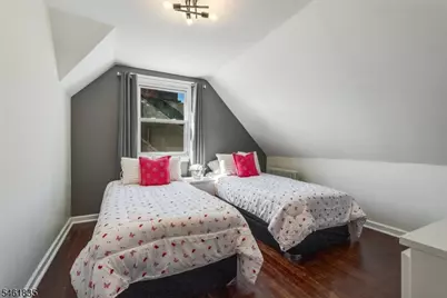 22 Forest St, Montclair, NJ 07042 - Photo 28