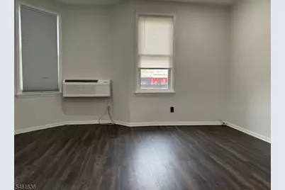 40 Washington Ave #2B, Belleville, NJ 07109 - Photo 4