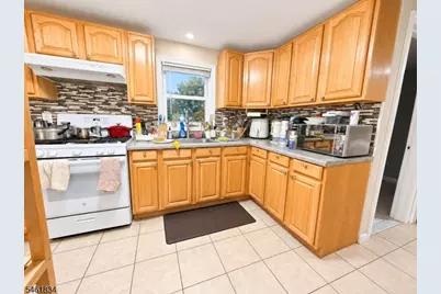 1112 Virginia St, Elizabeth, NJ 07201 - Photo 20