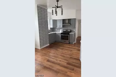 38 Smith St #2, Newark, NJ 07106 - Photo 8