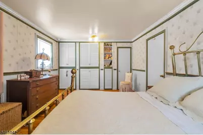246 E 8th St, Clifton, NJ 07011 - Photo 28