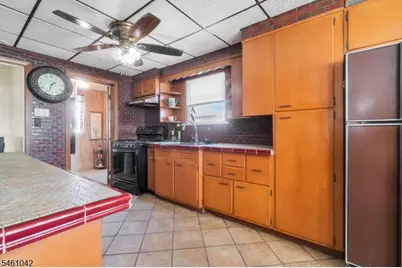 246 E 8th St, Clifton, NJ 07011 - Photo 24