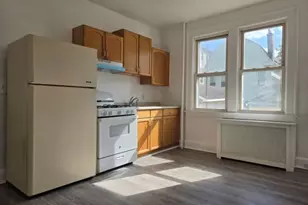 10-12 Lois Pl, Bloomfield, NJ 07003 - Photo 2