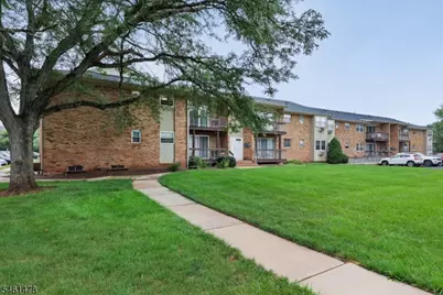 534 Andria Ave #263, Hillsborough Township, NJ 08844 - Photo 2