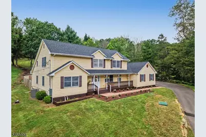 105 Nightingale Rd, Hope Township, NJ 07825 - Photo 2