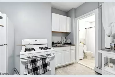 50 Oak St #1, Paterson, NJ 07501 - Photo 4
