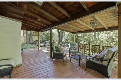 9 Juniper Trl, Kinnelon, NJ 07405 - Photo 8