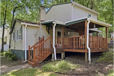 9 Juniper Trl, Kinnelon, NJ 07405 - Photo 14