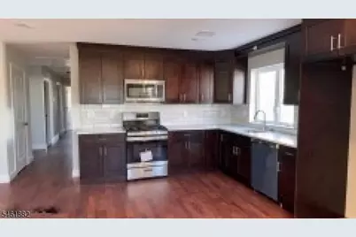 560 N 11th St, Newark, NJ 07107 - Photo 2