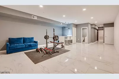 15 Bahr Cir, Verona, NJ 07044 - Photo 26