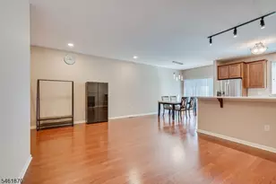 15 Bahr Cir, Verona, NJ 07044 - Photo 6