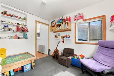 28 Lincoln St, Passaic, NJ 07055 - Photo 38