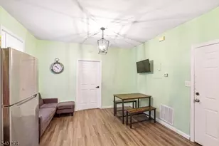 187 2nd St, Newark, NJ 07107 - Photo 8
