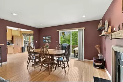 51 Lakeview Dr, Hamburg, NJ 07419 - Photo 10