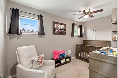 51 Lakeview Dr, Hamburg, NJ 07419 - Photo 20