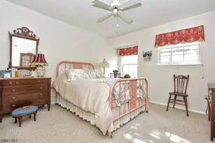 1098 Devon Ct, Mahwah, NJ 07430 - Photo 16