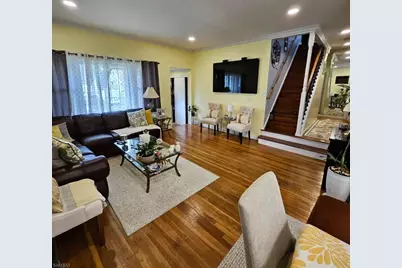 136 Isabelle St, Woodbridge Township, NJ 08840 - Photo 2