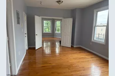 131 Ridgewood Ave #3, Newark, NJ 07108 - Photo 2