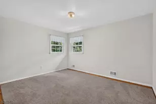 6 Redwood Dr, Clinton Township, NJ 08809 - Photo 12