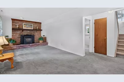 6 Redwood Dr, Clinton Township, NJ 08809 - Photo 18