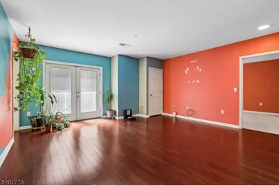368 Rector St #419, Perth Amboy, NJ 08861 - Photo 10