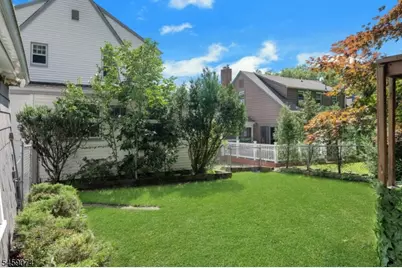 9 Sherwood Pl, West Orange Township, NJ 07052 - Photo 30