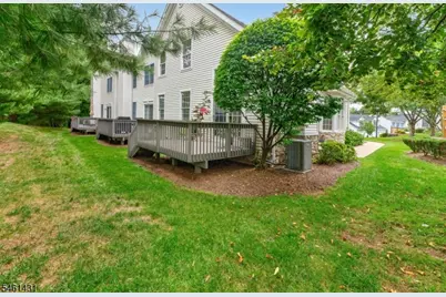 27 La Costa Dr, Clinton Township, NJ 08801 - Photo 20